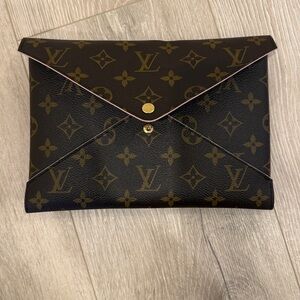 Authentic Louis Vuitton Kirigami Pochette Large Size 23 x 16.5 cm